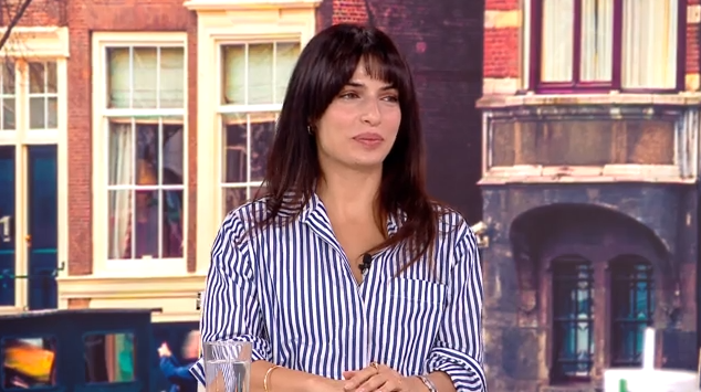 Τόνια Σωτηροπούλου: «Έχω επιλέξει να υποδυθώ έναν πολύπλευρο χαρακτήρα» – Πρεμιέρα για τη «Βαλίτσα» στις 15 Οκτώβρη