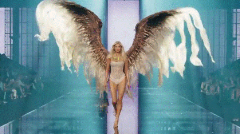 Λάμψη, μόδα και supermodels στην πασαρέλα της Victoria’s Secret