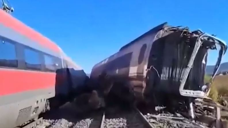 Ισπανία: Σιδηροδρομική τραγωδία με δεκάδες νεκρούς στο Τολέδο – Βλάβες στο σύστημα τηλεδιοίκησης και ανθρώπινα λάθη εξετάζουν οι Αρχές